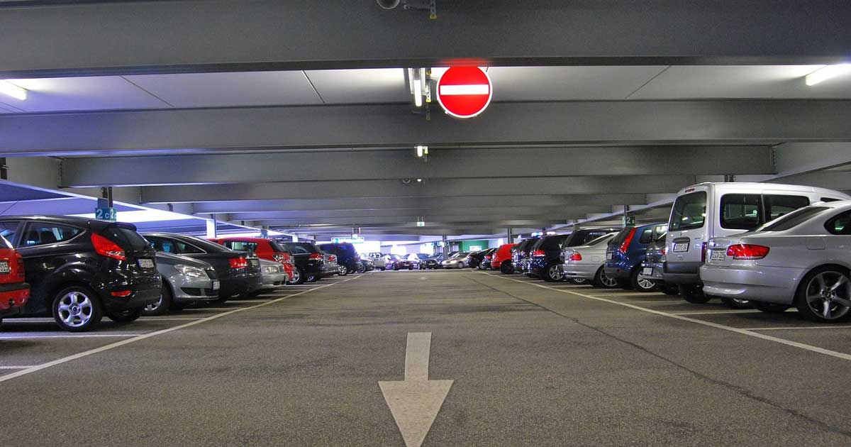 Auton ostaminen omaksi vai yksityisleasing?